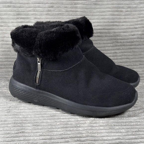 Skechers Goga Mat Women’s Black Suede Leather  Ankle Boots w/ Fur Lining Sz. 7.5 - Picture 1 of 8